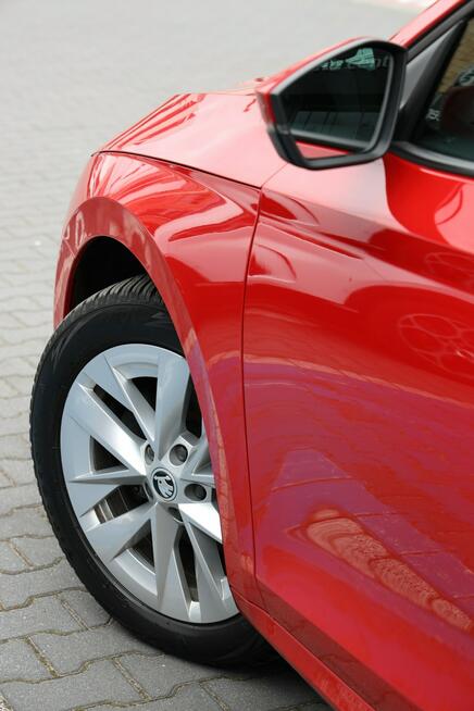 Škoda Octavia 1,5 150 KM Ambition Tychy - zdjęcie 10