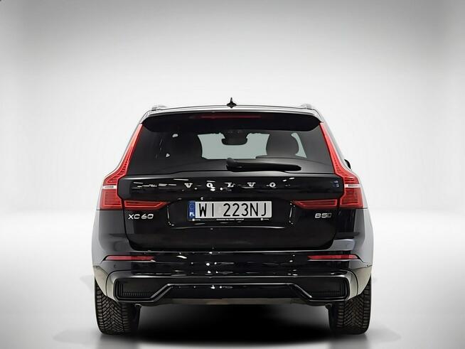 Volvo XC 60 AWD Ultimate Dark aut ! Z Polskiego Salonu ! Faktura VAT ! Warszawa - zdjęcie 4
