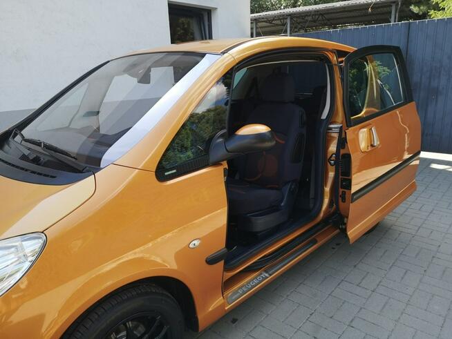 Peugeot 1007 1,4 Benzyna 73KM Klimatronik Automat  ALU 15 Gwarancja Strzegom - zdjęcie 10