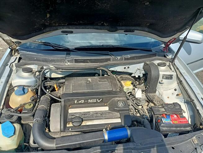 Volkswagen Golf 1.4 98r Tarnów - zdjęcie 8