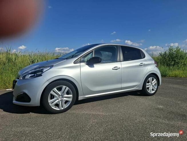 Peugeot 208 1.2 PureTech Style 2018 Konin - zdjęcie 1