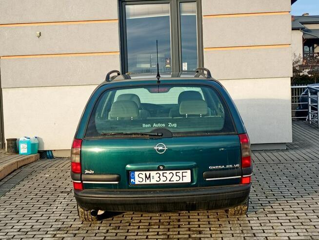 Opel Omega 2,5  v6 *automat* napęd tył *welury* Chełm Śląski - zdjęcie 6