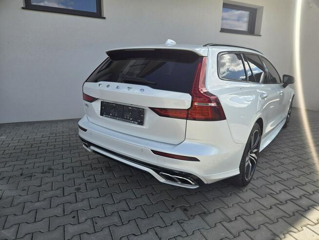 Volvo V60 2.0 Plug-in * AWD * kamera * navi * LEDY * R-DESING Raba Niżna - zdjęcie 3