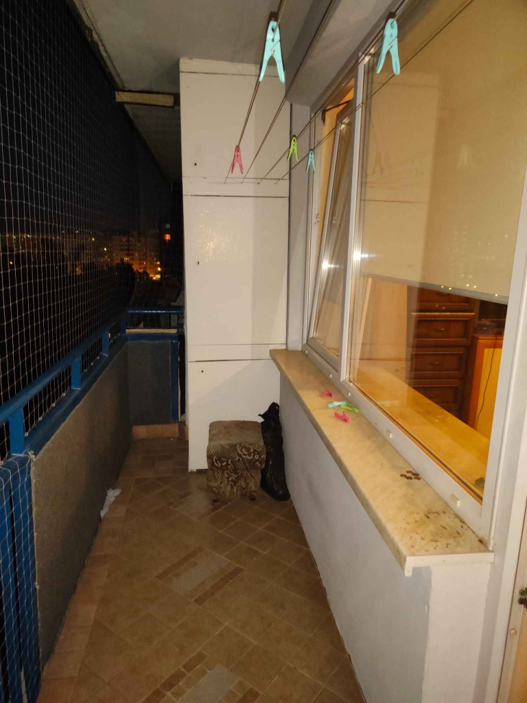Wynajmę duży pokój ok. 30 m2 z balkonem i parking w 2 pokoj mieszkaniu Bemowo - zdjęcie 8