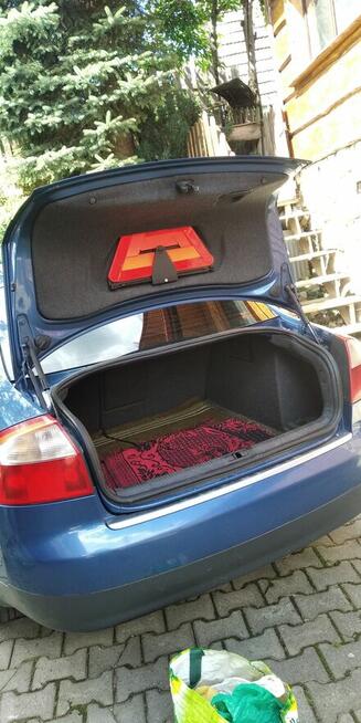 Sprzedam audi a4 b6 1.9 lub zamienię na van lub transporter Rokiciny Podhalańskie - zdjęcie 10