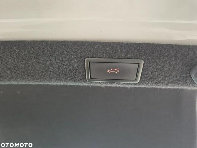 Škoda Superb Kraków - zdjęcie 9