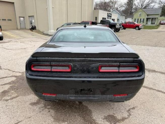 Dodge Challenger R/T / HEMI / 5.7 V8 / automat Warszawa - zdjęcie 8