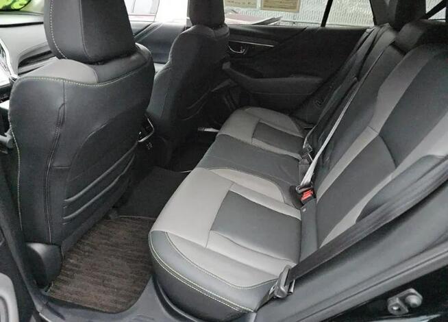 Subaru OUTBACK Bogata wersja wyposażenia / AWD / niski przebieg Białystok - zdjęcie 11