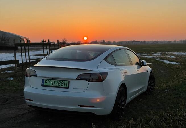 Tesla Model 3 Wólka Poznańska - zdjęcie 4