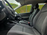 Volkswagen Golf HB 1.6 Benz. MPI 102KM 2004r Klima, Niski Przebieg ! Tychy - zdjęcie 8