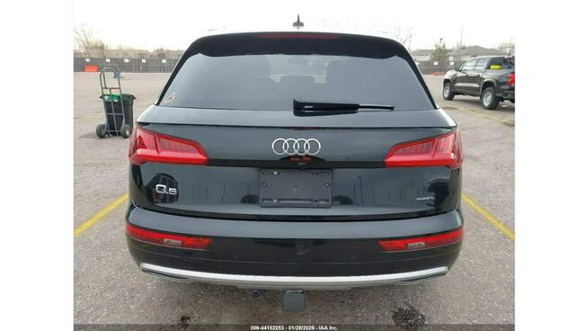 Audi Q5 / Quattro / automat / niski przebieg Tarnów - zdjęcie 8