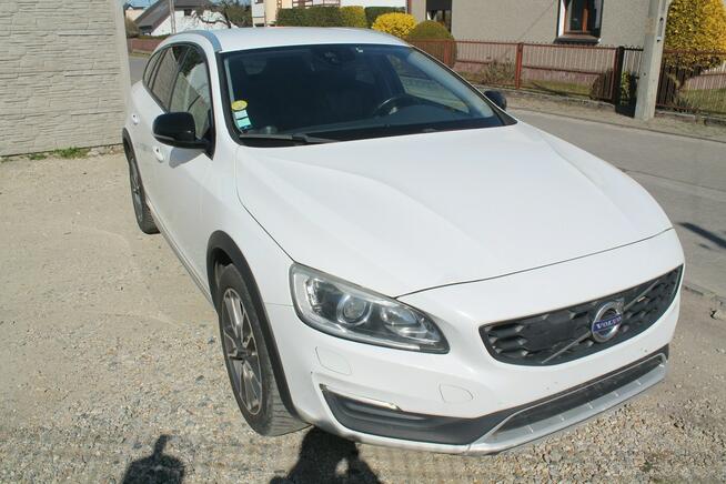 Volvo V60 Cross Country Ostrów Wielkopolski - zdjęcie 3