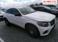 Mercedes GLC 300 2019, 2.0L, 4x4, od ubezpieczalni Sulejówek - zdjęcie 1