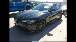 Alfa Romeo Giulia Wersja Ti / AWD / niski przebieg Tarnów - zdjęcie 3