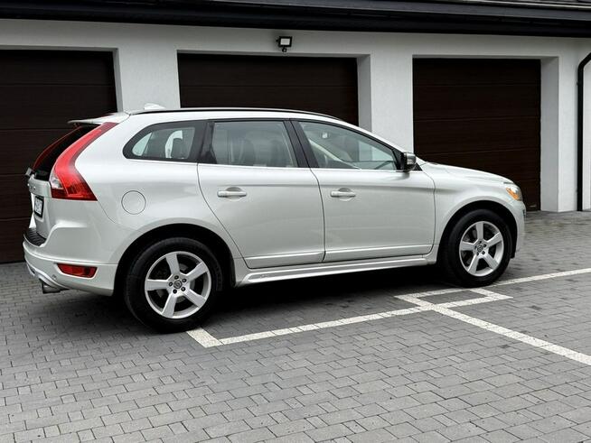 Volvo XC 60 2.0D3 163KM R-Design Navi Skóra Radom - zdjęcie 8