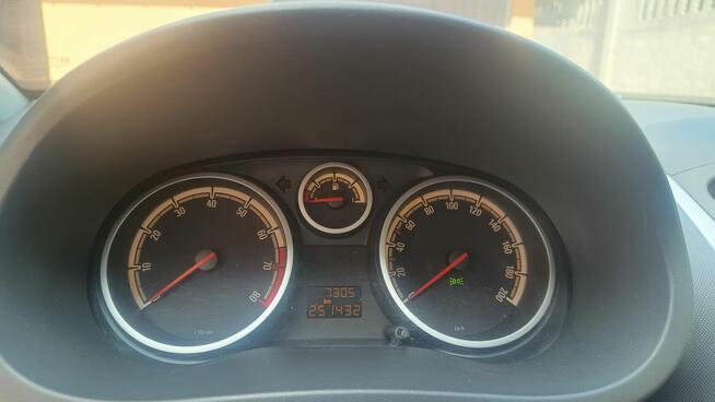 Opel Corsa D 1.4 2012 r. Racibórz - zdjęcie 8