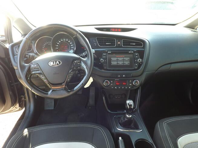 Kia Cee'd Słupsk - zdjęcie 9