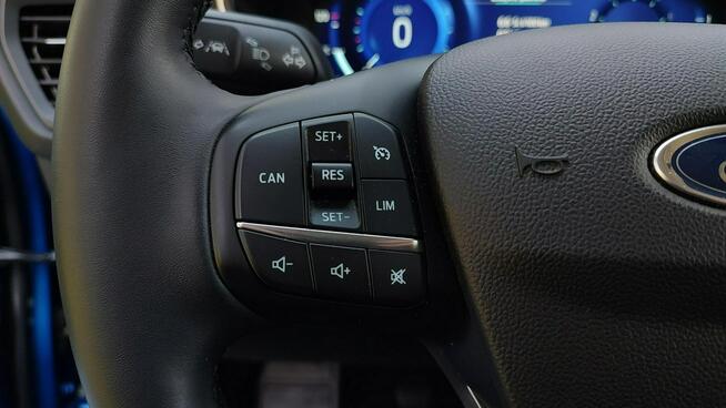 Ford Focus Titanium X  1.0 EcoBoost mHEV 125 KM Warszawa - zdjęcie 10