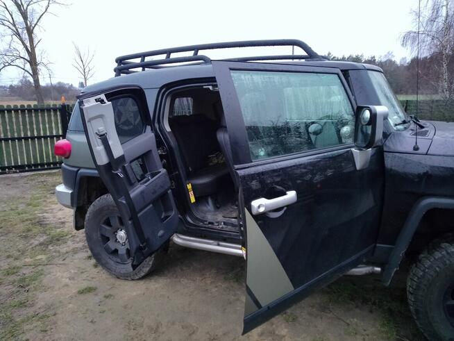 Sprzedam Toyota FJ Cruiser Łuków - zdjęcie 5