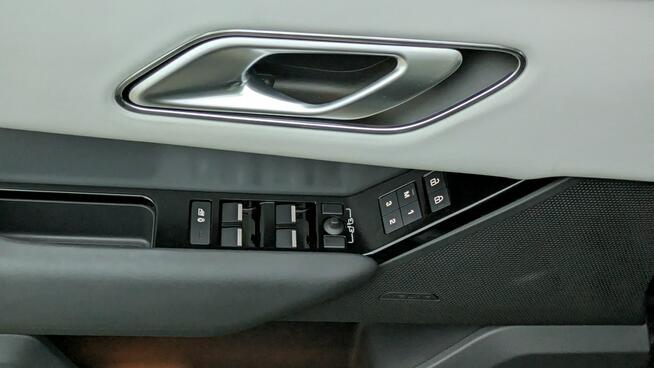 Range Rover Velar 2.0D 204 KM AWD Auto S / Panorama / Salon PL / ASO Łódź - zdjęcie 12