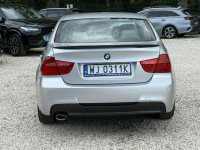 318d 136kM! Manual! Skórzane fotele! Dwustrefowa klimatyzacja! Pęcice - zdjęcie 4