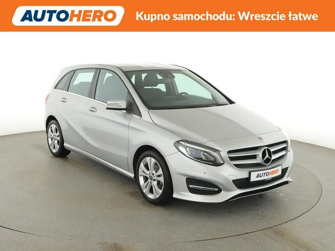 Mercedes B 180 automat full LED navi klima czujniki parkowania Warszawa - zdjęcie 10