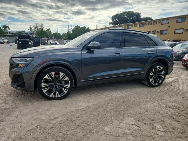 Audi Q8 PREMIUM PLUS / S-Line / Quattro Warszawa - zdjęcie 3