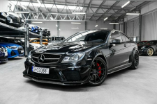 Mercedes C 63 AMG C63 AMG BLACK SERIES. Niski przebieg. Pakiet AERO. Węgrzce - zdjęcie 3