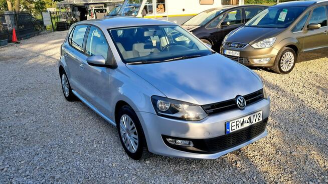 Volkswagen Polo Pięknie utrzymany! Zobacz! Rawa Mazowiecka - zdjęcie 1