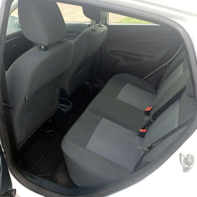 Ford Fiesta Suchorzew - zdjęcie 7