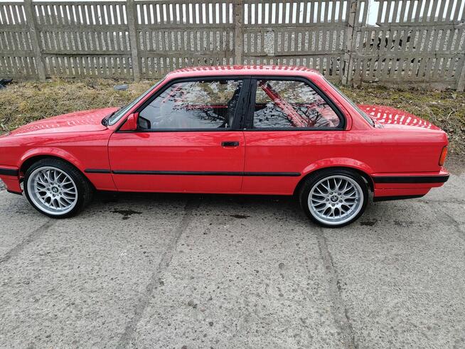 Sportowe BMW E30 325i Więcbork - zdjęcie 9