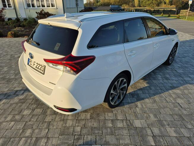 Toyota Auris 1.8 hybrid  climatronic kamera grzane fotele Drelów - zdjęcie 4