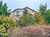 Dom pod działalność.