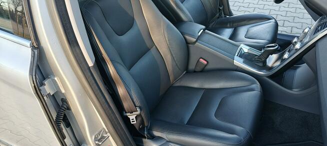 Volvo XC 60 2,0 181KM D4 Lift Led Automat Navi Skóra Parktronik Płock - zdjęcie 10