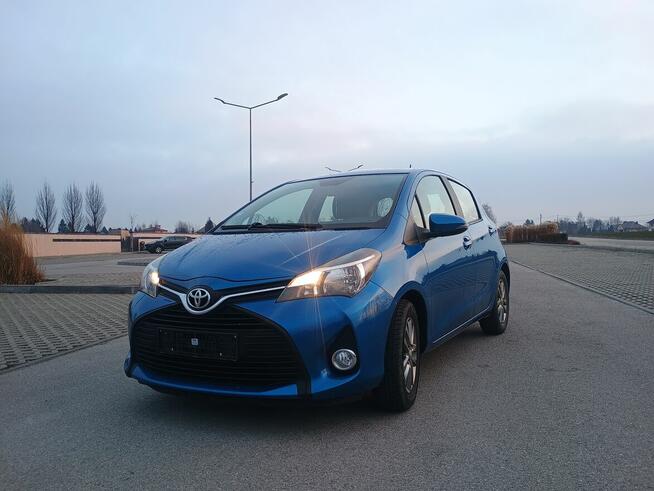 Toyota Yaris benzyna POLIFOTWA Rzeszów - zdjęcie 1