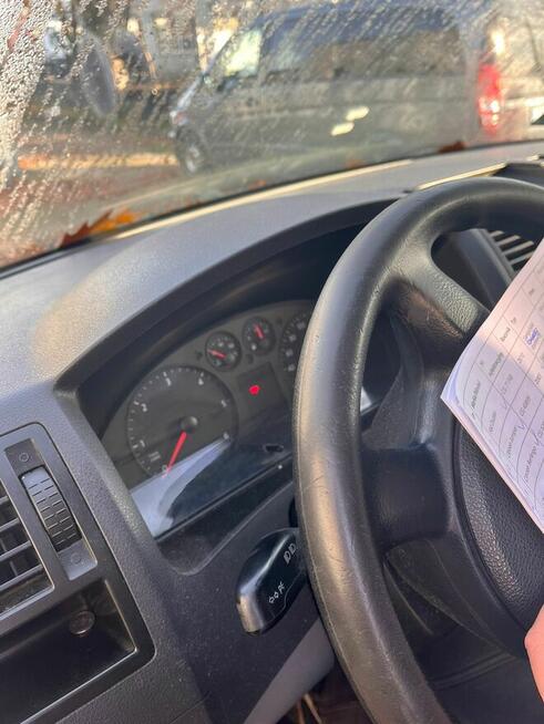 Volkswagen Transporter 1.9 2009 • dostawczy VAN • OKAZJA Grudziądz - zdjęcie 7