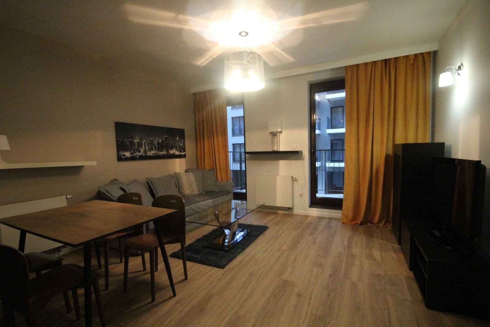 2pok, 46met, okolice Szybkiej BALKON/KOMÓRKA/GARAŻ/WINDA (Wrocław) Krzyki - zdjęcie 1