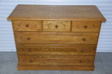 komoda dębowa z szufladami - jak nowa