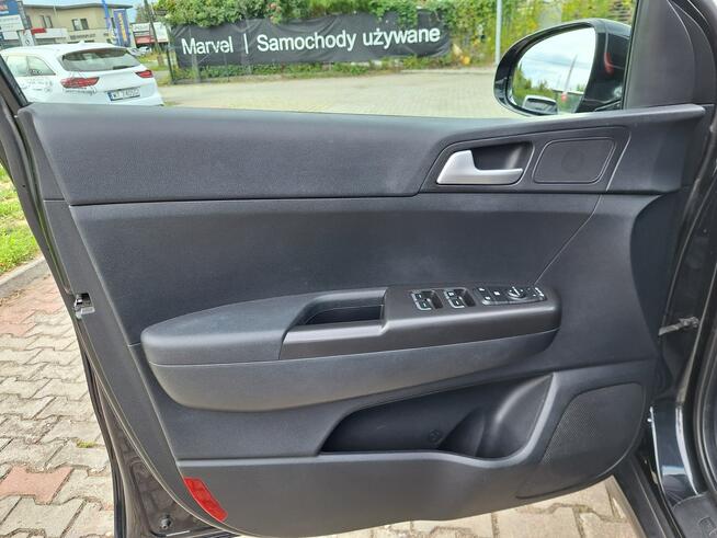 Kia Sportage 1.6 T-GDI 177 KM 7 DCT / M + Smart / Salon PL / Serwis Poznań - zdjęcie 11