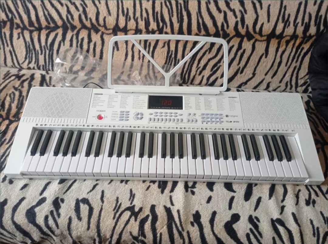 Nowy profesjonalny keyboard Słupsk - zdjęcie 1