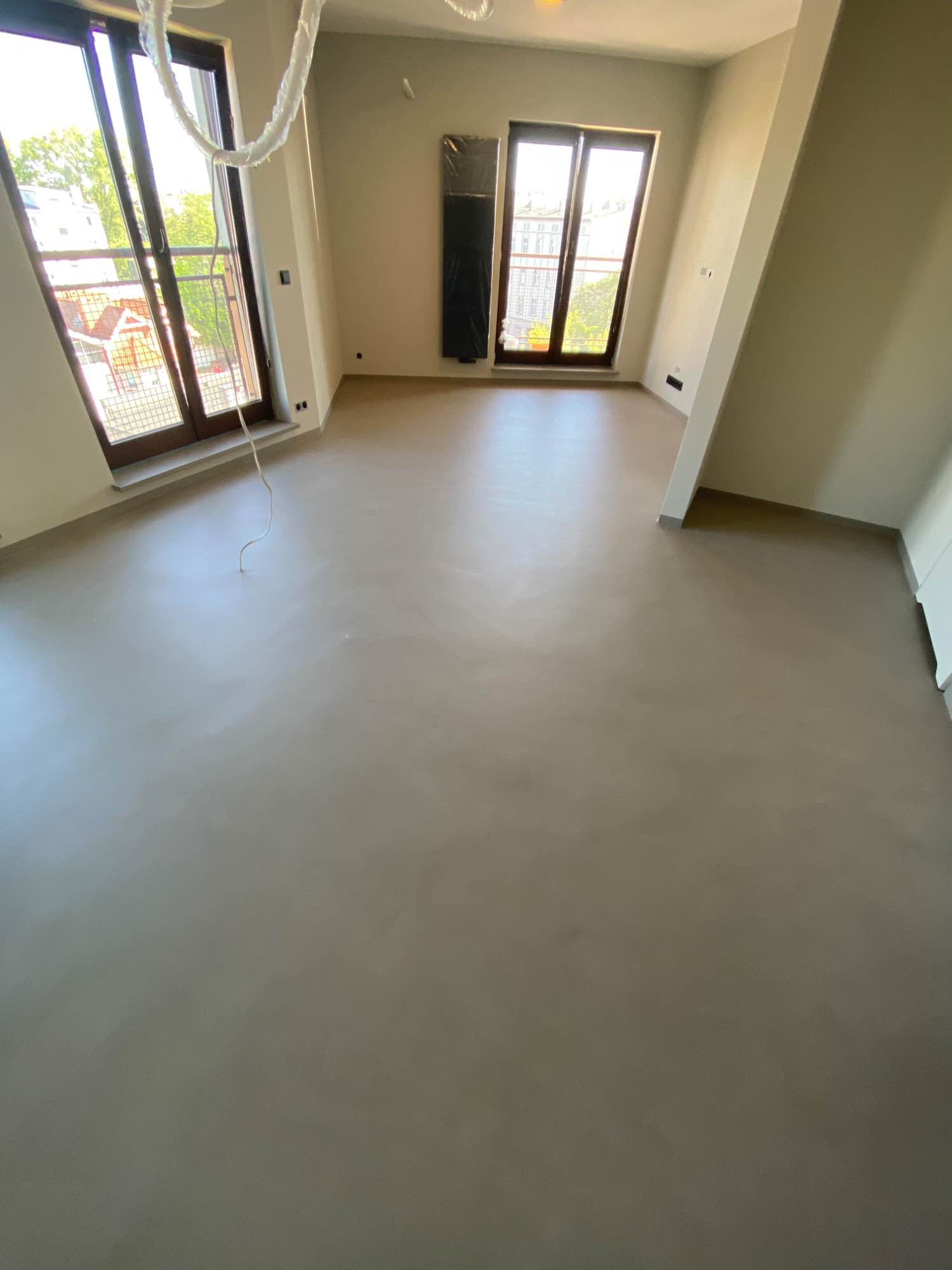 Mikrocement Łódź – podłogi, ściany, schody | Premium efekt betonu Górna - zdjęcie 7