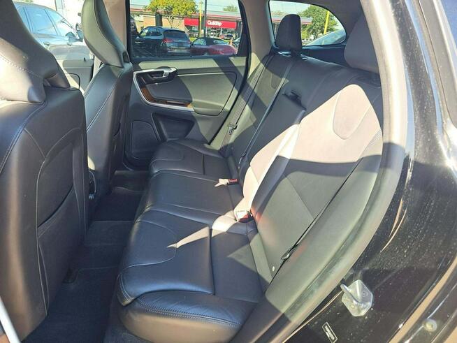 Volvo XC 60 INSCRIPTION / AWD / T6 / niski przebieg Chwaszczyno - zdjęcie 9