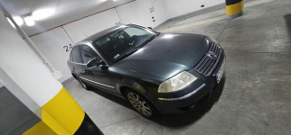 VW PASSAT B5 FL z 2004 roku z silnikiem 2.5 V6 diesel Toruń - zdjęcie 10