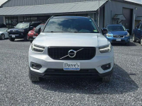 Volvo XC 40 AWD / T5 R-Design / Wrocław - zdjęcie 2