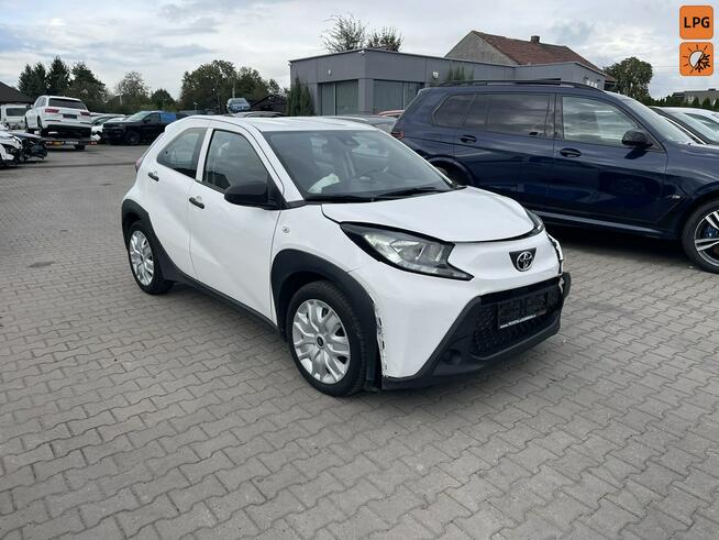 Toyota Aygo X Klimatyzacja Tempomat aktywny LPG Gliwice - zdjęcie 1