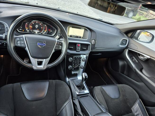 Volvo V40 2.0d 190km R-DESIGN navi full led chromy Drelów - zdjęcie 10