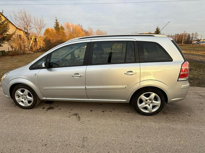 Opel Zafira B 1.8B 2006r Klimatyzacja 7-mio Osobowa Nawigacja Tablet! Sokołów Podlaski - zdjęcie 9
