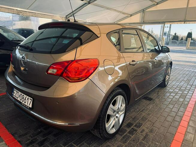 Opel Astra Po Lifcie ! 1.4 Benzyna + GAZ !  6 Biegów ! Zduńska Wola - zdjęcie 9