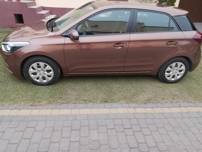 Sprzedam Hundai i 20 2018 r Mogilno - zdjęcie 7