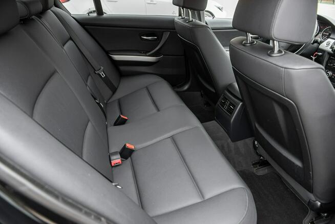 LCI 320d 143KM ! Super Stan ! Opłacona ! Zwoleń - zdjęcie 8